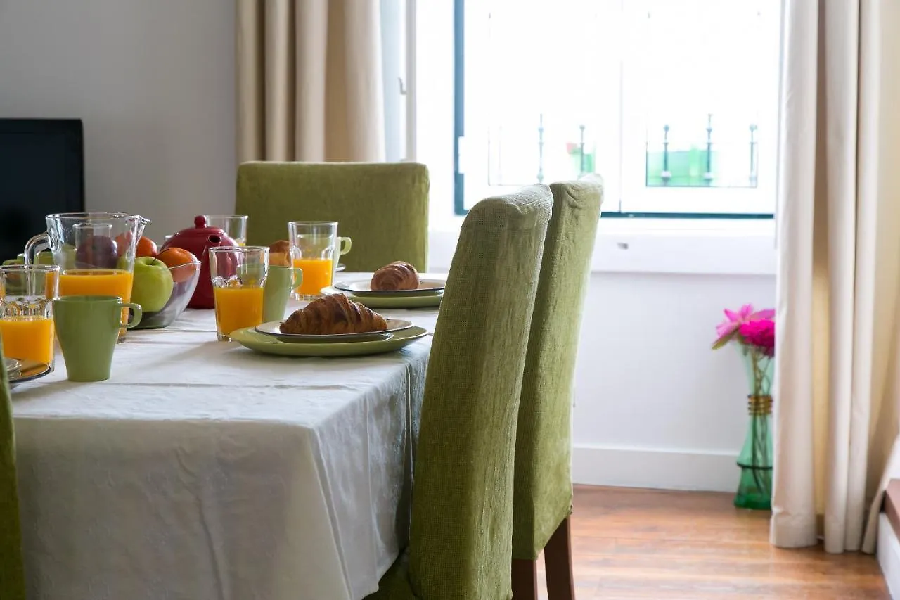Dalma Flats - Garden Apartment