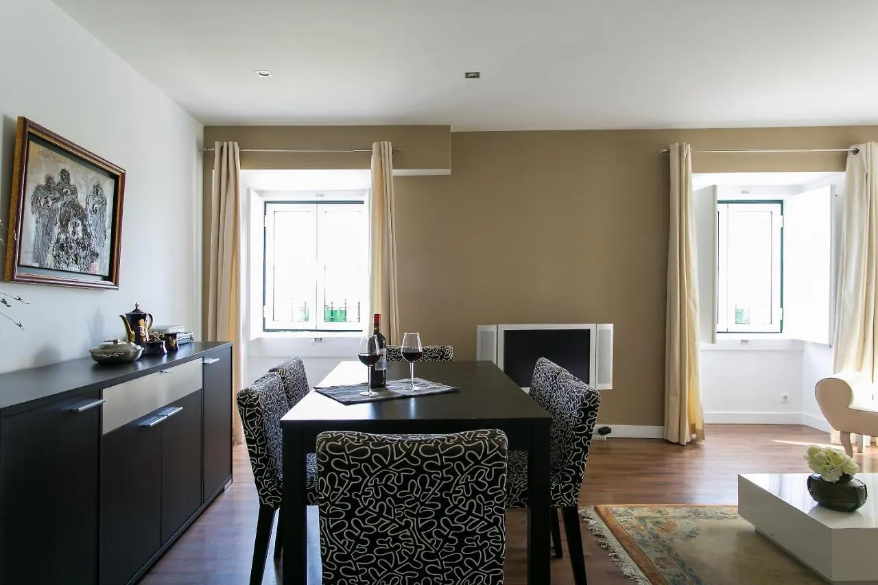 Dalma Flats - Garden Apartment